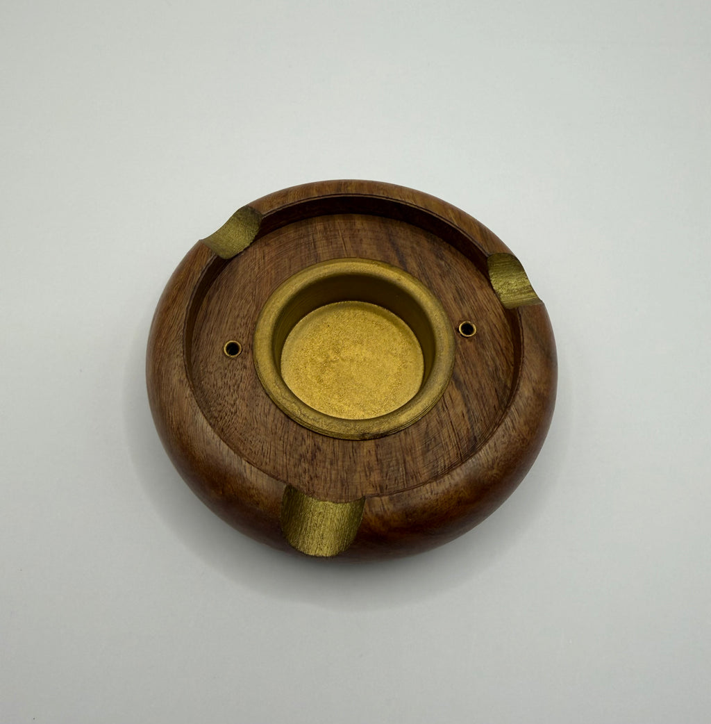 Runder Räucherstäbchenhalter aus Holz